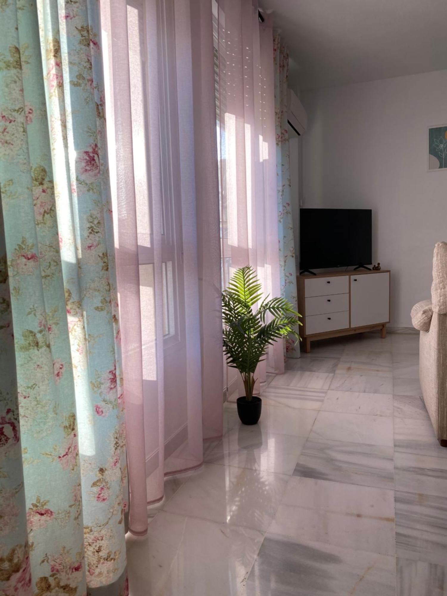 Apartamento Almenas Écija Exteriör bild