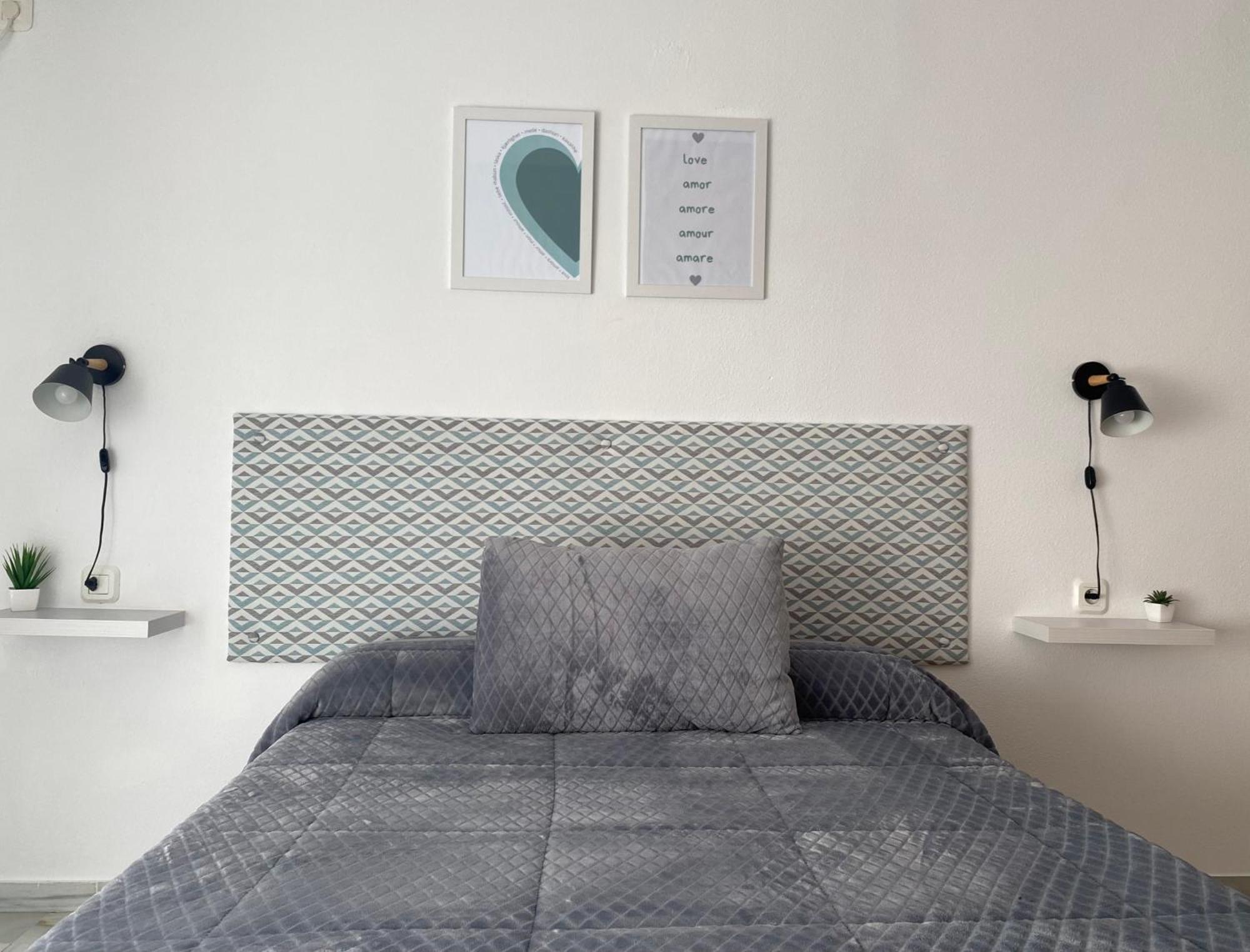Apartamento Almenas Écija Exteriör bild